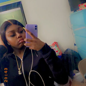 Meet your Posher, Janyla